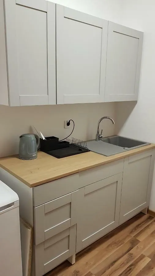 Apartament 2 pokoje z prywatnymi łazienkami Centrum Poznań