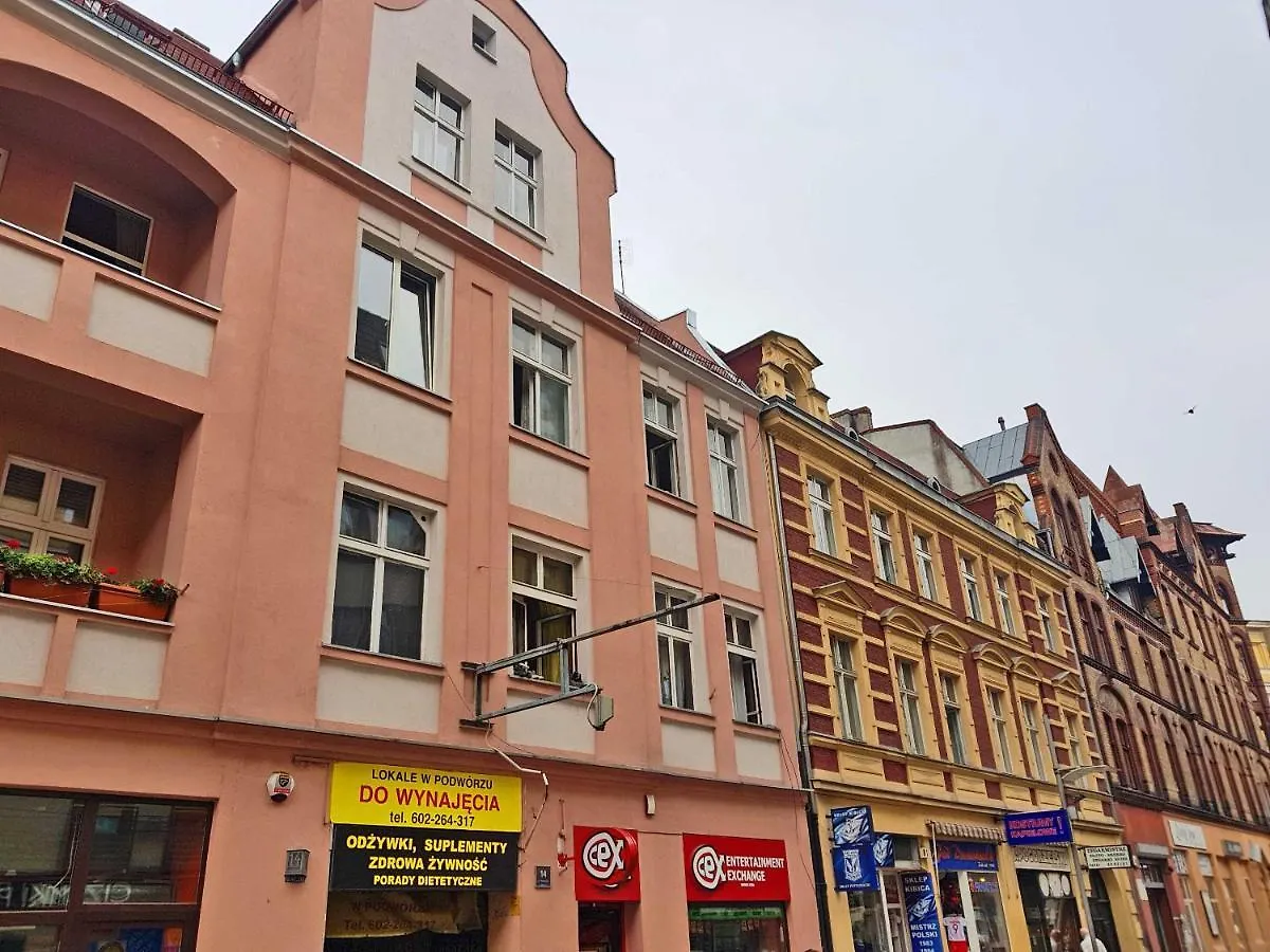 Apartament 2 pokoje z prywatnymi łazienkami Centrum Poznań